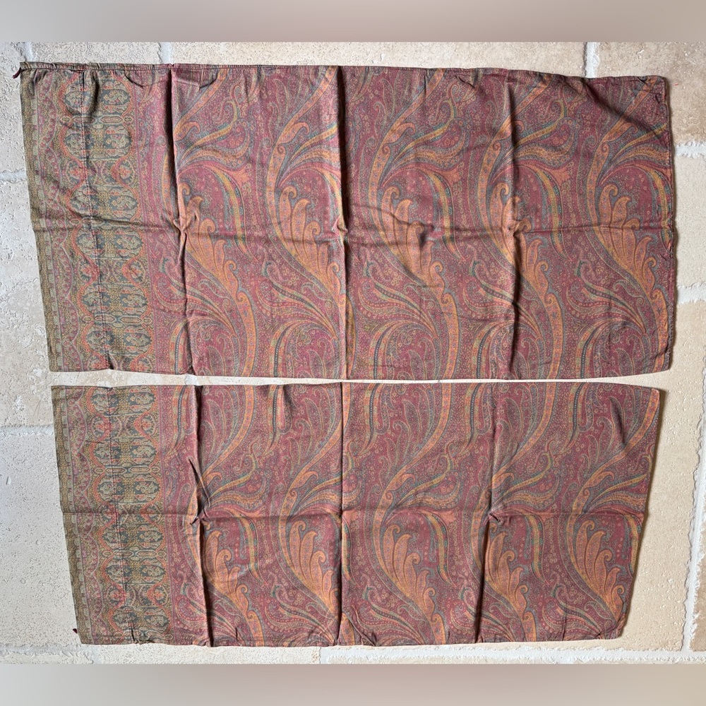 Pair of Ralph Lauren great barrington paisley king pillow cases.